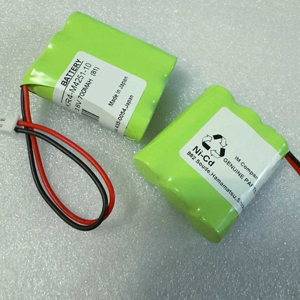 YAMAHA KR4-M4251-10 Akku